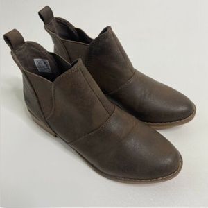 Rocket Dog Womens Brown Ankle Boots Slip On